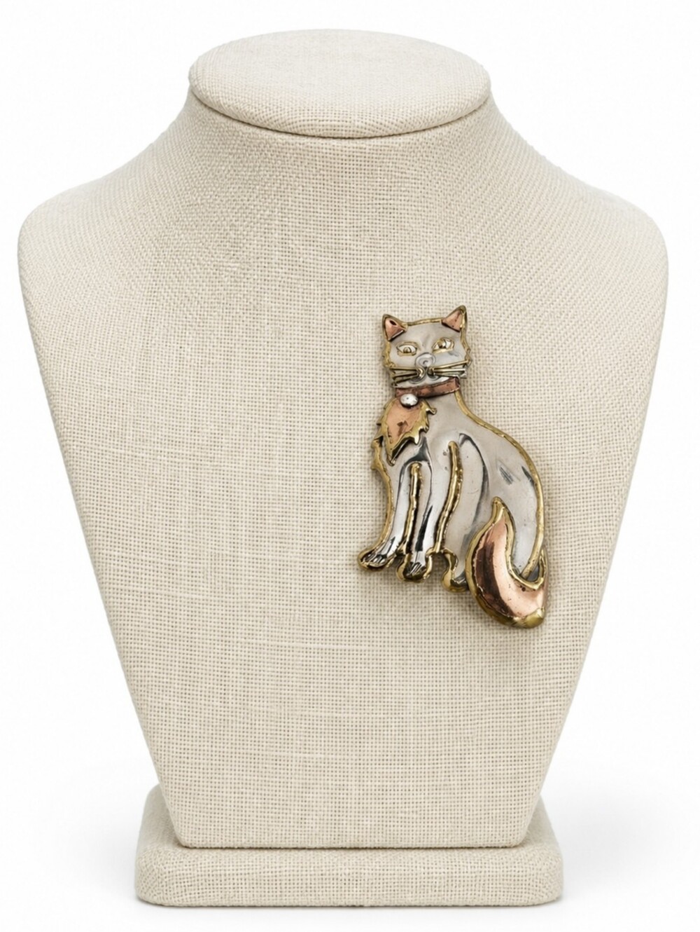 Vintage Mixed Metal Sitting Cat Brooch Or Pendant